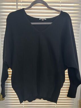 Vila Milano Women's Black V-Neck Sweater -